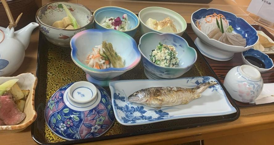 Iya Kankou Ryokan มิโยชิ ภายนอก รูปภาพ